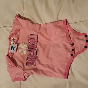 Infant Michigan pink snap tee NCAA by outerstuff. Approximately 3/6 month